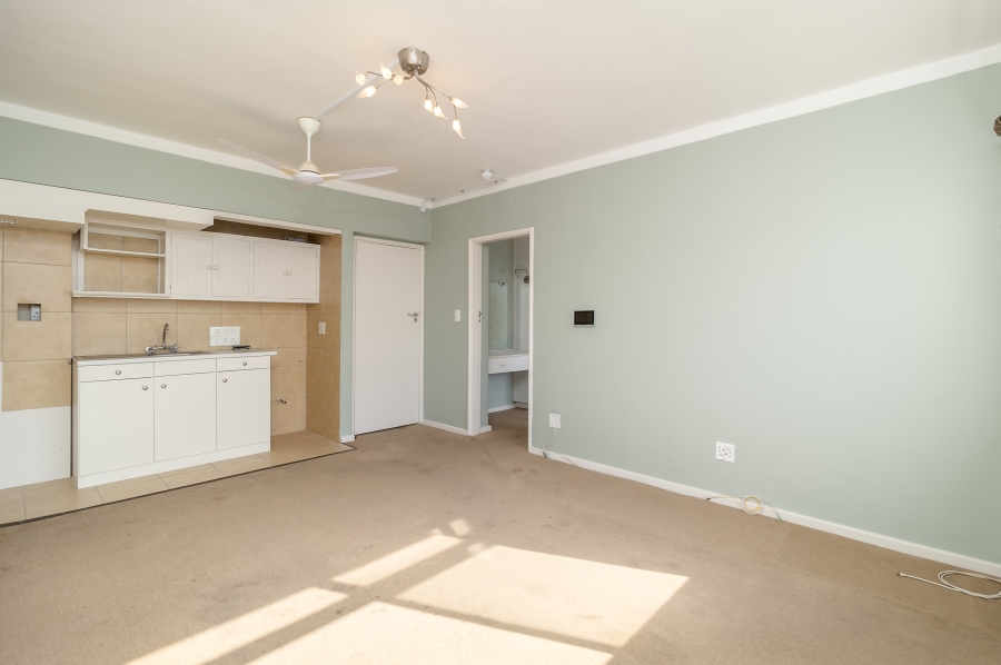 1 Bedroom Property for Sale in Mouille Point Western Cape